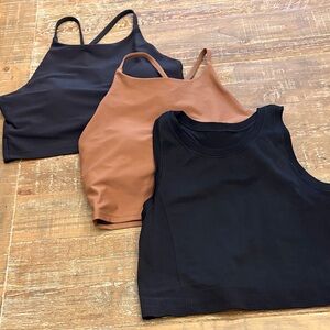 Women's Old Navy Athletic Tops size large